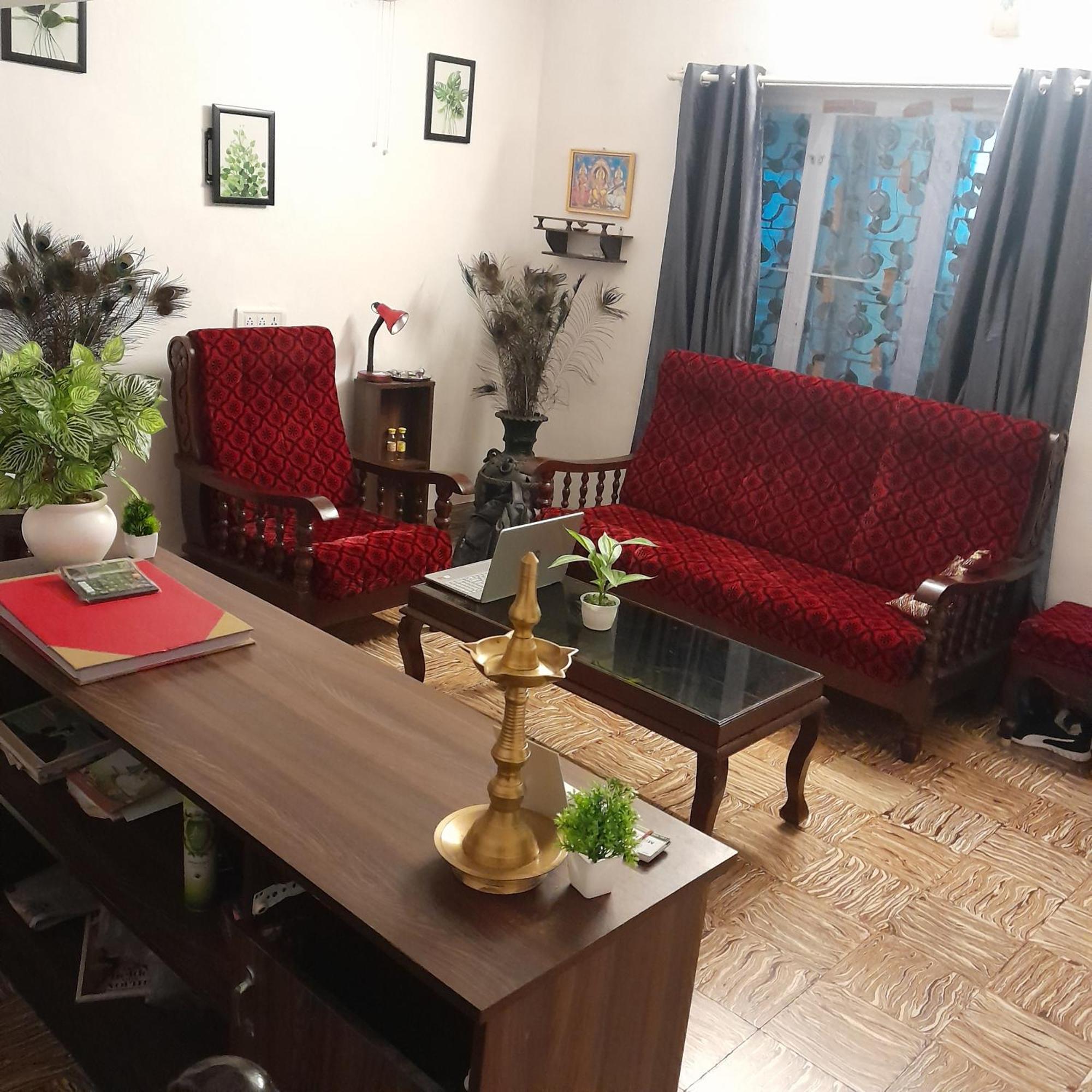 Mother Tree Inn Коччи Экстерьер фото